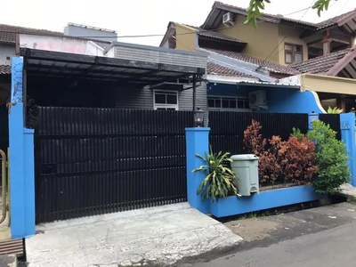 Rumah SHM Komplek Margahayu Raya Bandung (Metro)