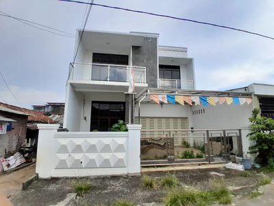 Rumah Siap Huni 2 Lantai di Untung Suropati
