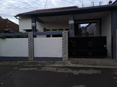 Rumah siap huni di jual segera