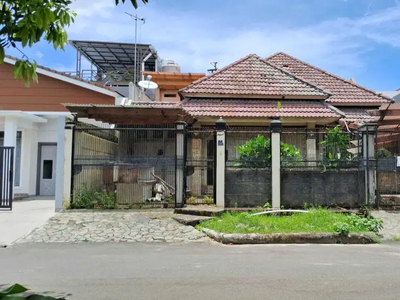 Rumah Tua Hitung Tanah Jalan Kelapa Puan IX Gading Serpong Tangerang