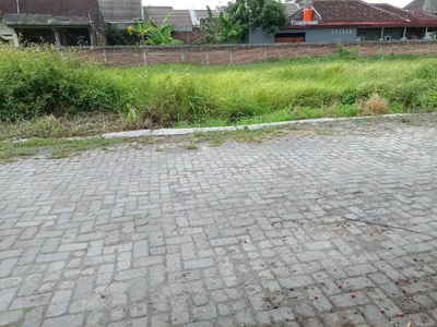 Tanah Kavling dalam Perum Cluster Gentan. Purbayan Sukoharjo