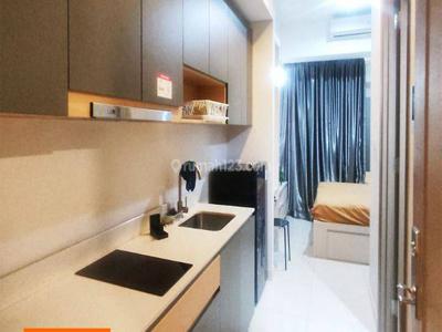 Fully Furnished Low Floor, Studio, Apartemen Taman Anggrek Residences