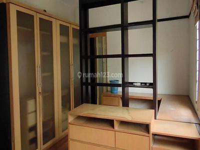 Rumah Cluster 2 1/2 Lt Semi Furnish SHM Di Taman Permata Buana Bagus