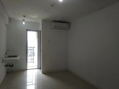 DIJUAL CEPAT UNIT STUDIO LANTAI RENDAH APT BASSURA CITY