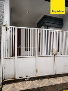 Dijual Rumah 2 lantai SHM di Semampir Tengah Surabaya