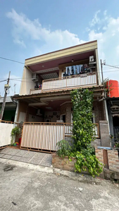 Dijual Rumah Bagus 2 lantai strategis di Pejuang Pratama Bekasi Barat