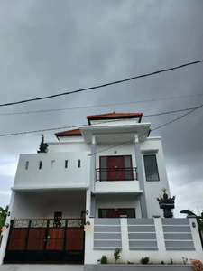 DIJUAL RUMAH BARU SEMI VILLA JLN SEDAP MALAM DENPASAR