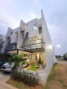 Dijual Rumah BSD City full Furnished