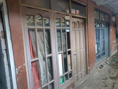 Dijual rumah dekat pasar lembang