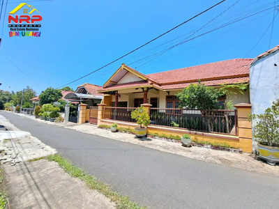 Dijual Rumah Exclusive Hook Siap Huni di Jl. Candi Agung, Tamanbaru