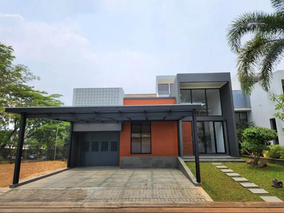 DIJUAL RUMAH SPLIT LEVEL BARU RENOVASI