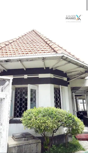 Dijual Rumah Tengah Kota Surabaya Di WR Supratman