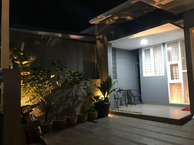 Jual Cepat Rumah minimalis semi Furnish di Komp Arcamanik Bandung Kota