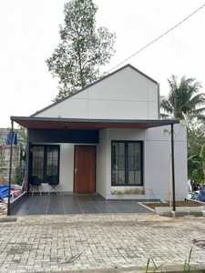 KPR RUMAH 1,5 LANTAI FURNISHED DEKAT STASIUN KERETA