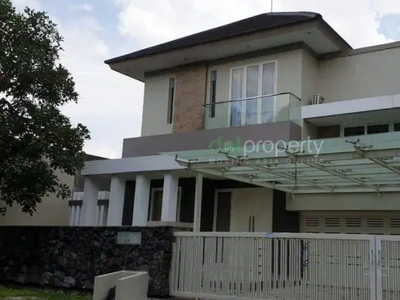 MODERN MINIMALIS FULL FURNISHED Dijual Rumah Prambanan Residence Clust