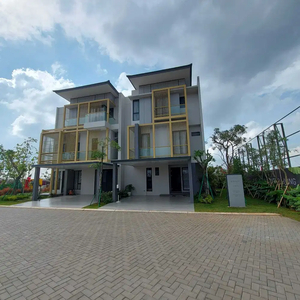 Namee Eonna Rumah Mewah di BSD City