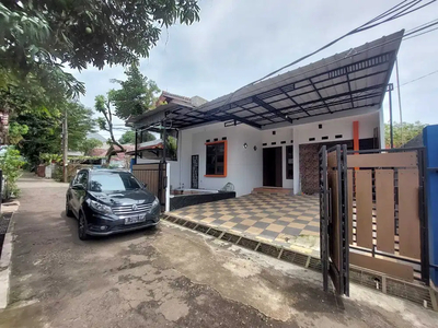 Rumah 1 lantai Siap huni di Jl Ratna,Jatikramat,Bekasi Kota.