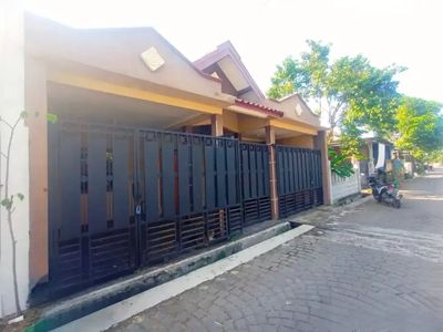 Rumah bagus dalam cluster di Mayang Gatak