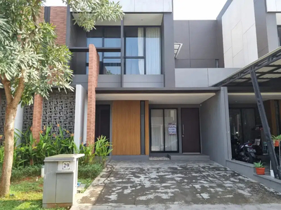 Rumah Bagus Suvarna Sutera 2lt Tangerang