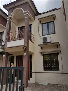 Rumah Cantik di Puri Bintara Regency Perbatasan Pondok Kopi