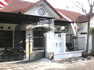 Rumah Graha Sampurna Indah Wiyung