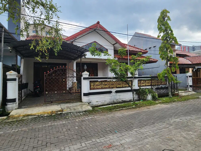Rumah Luas Tembalang Selatan Dekat Kampus UNDIP Semarang
