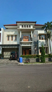 Rumah Mewah Siap Huni Singgasana Pradana Cibaduyut Bojongloa Kidul