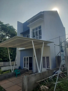 Rumah Mewah Syariah Tansyogi Cibubur