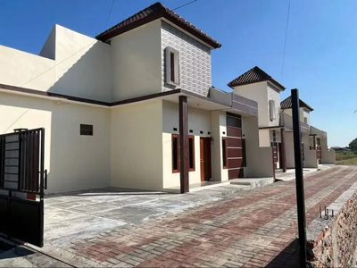 rumah modern minimalis type 42/82 bisa kpr bank lokasi kartasura