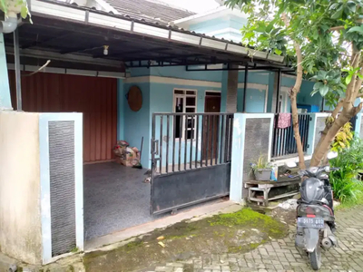 RUMAH MURAH HOOK BELAKANG AYAM SURABAYA WATES NGALIYAN