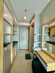 Sewa apartemen harian,mingguan terbaik studio Grand Kamala Lagoon