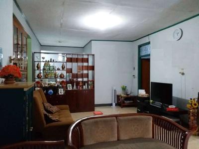 Dijual Rumah Aman Nyaman Huni Dalam Komplek di Margahayu Permai