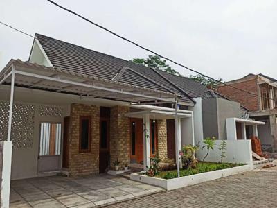 Dijual Rumah Cantik Bangunan Baru Dekat SMA 1 Teladan Yogyakarta