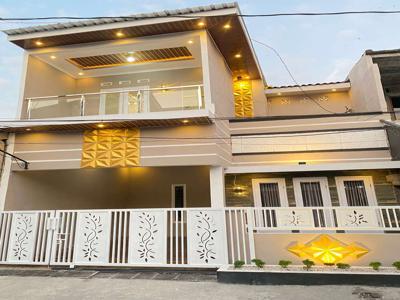 Dijual Rumah Mewah 2 Lantai di Klipang Semarang