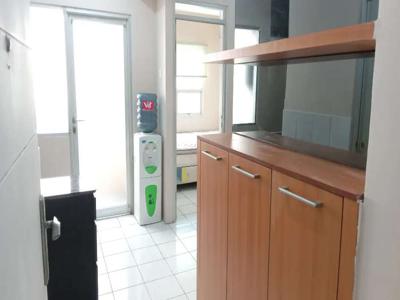 Disewakan 2BR Full Furnised Di Apartemen Menara Kebon Jeruk