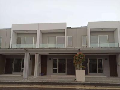 Disewakan Murah Rumah PIK 2 4x15 Pantai Indah Kapuk