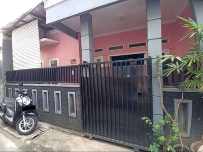 FOR SALE RUMAH SECOND TERAWAT AKSES DEKAT DENGAN JALAN RAYA