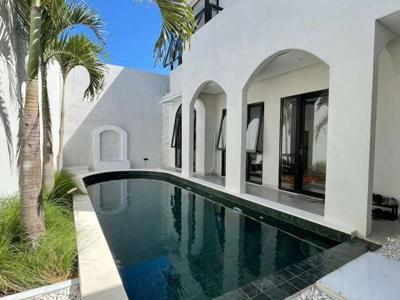 luxury Villa konsep Bohemian lokasi strategis di Seminyak