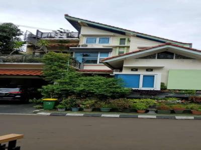 Rumah Ada Rootoof Di Pesona Khayangan