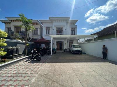 Rumah bagus besar di bugisan dekat malioboro Yogyakarta