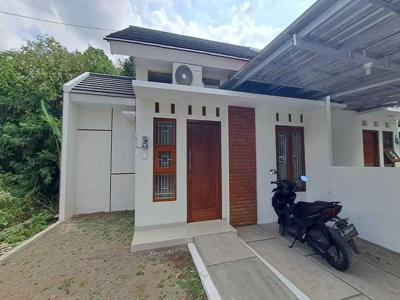 RUMAH BAGUS MODERN DI KALASAN DEKAT JALAN JOGJA SOLO