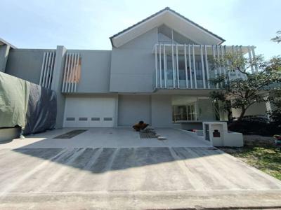 Rumah Brand New Di Cluster Discovery Eola Bintaro Jaya