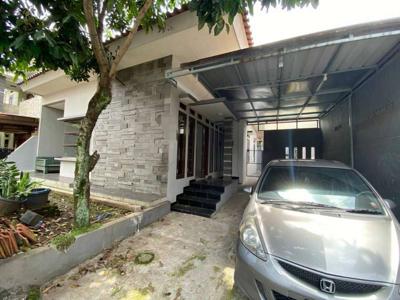 Rumah murah komplek Turangga Siap Huni Akses Jalan Lebar