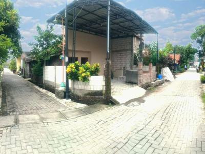 Rumah Murah Siap Huni Dekat Stasiun Alastua Pedurungan Semarang