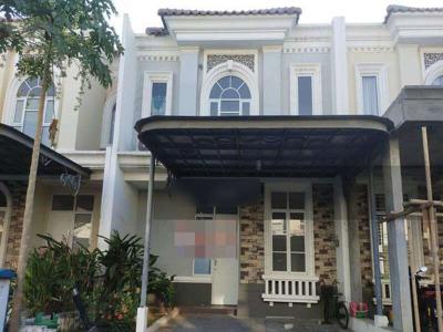 Dijual Cepat Rumah Bergaya Klasik Modern Cluster Laseine, Jakarta Gard