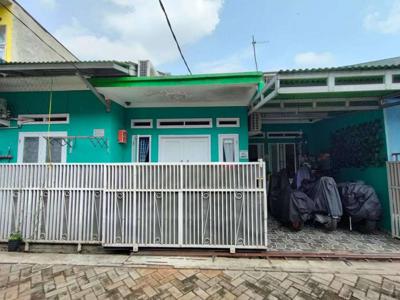 Dijual rumah luas tanah 70m di pocis dekat mall paradise walk Serpong