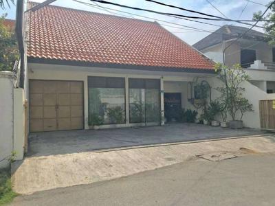 Dijual Rumah Mewah Komersial Cocok Usaha Kendangsari, dekat UBAYA