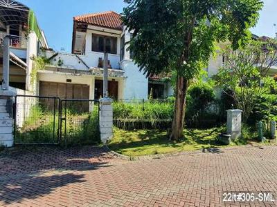 Dijual Rumah murah hitung tanah 2 lantai di Graha Family, Surabaya