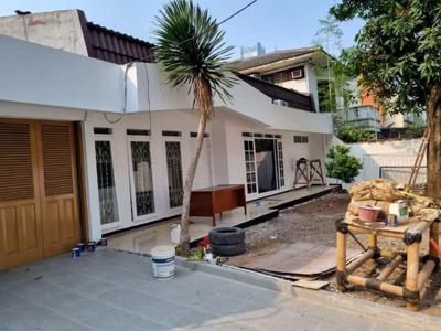 DISEWA RUMAH DI JALAN BLOK S JLN TURI KEBAYORAN BARU JAKARTA SELATAN