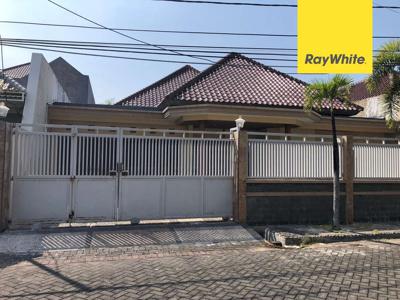 Disewakan Rumah 1,5 lantai di Manyar Kertoadi, Surabaya